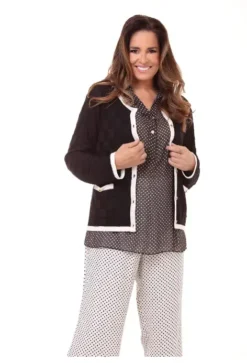 Casaco Tricot Chanel com Botões Dourados